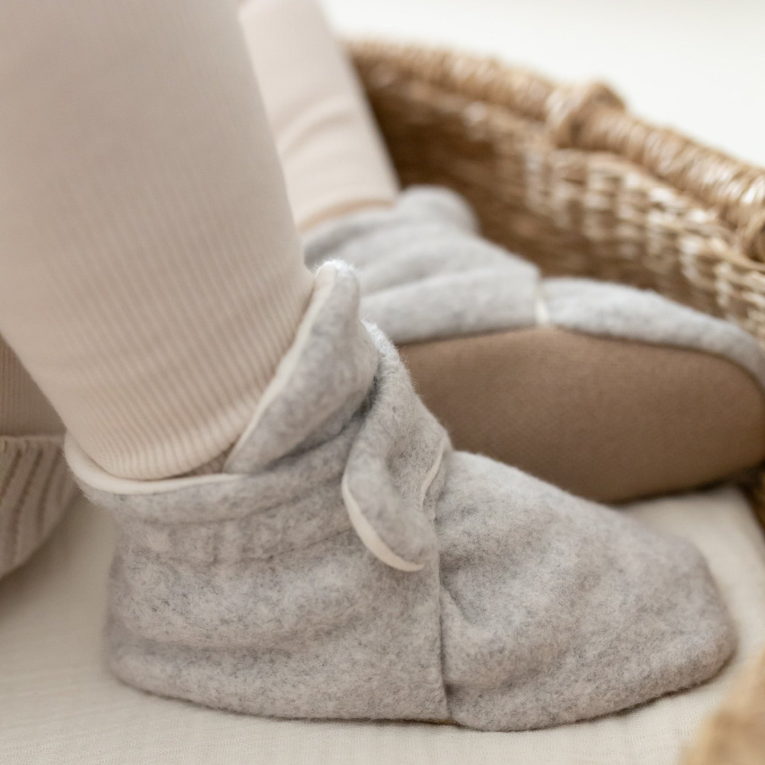 Organic Fleece Booties - Light Grey Melange