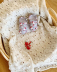 Vegane Babyschuhe und Kinderschuhe, rutschfest, waschbar, ohne Schadstoffe, samtweich, aus Baumwolle. Fast wie barfuß mit dem Schutz aus samtweicher Baumwolle