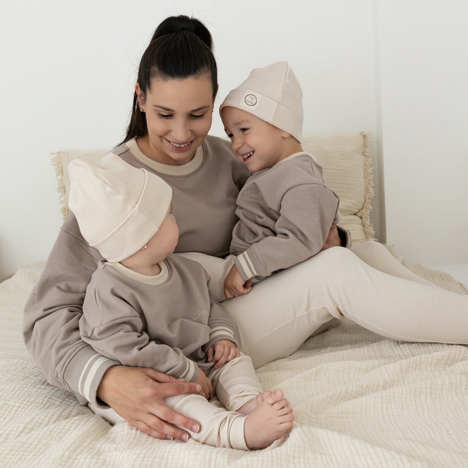 Family Sweatshirt - MUM - Caramel - SALE