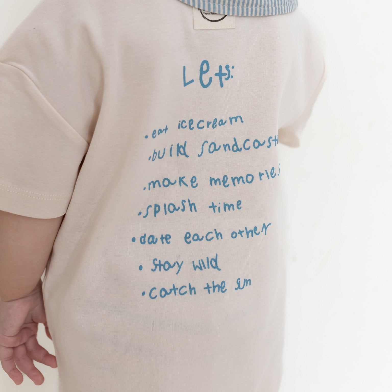 Vanessa_Boesh X Cosy Roots - Summer Bucket List Shirt